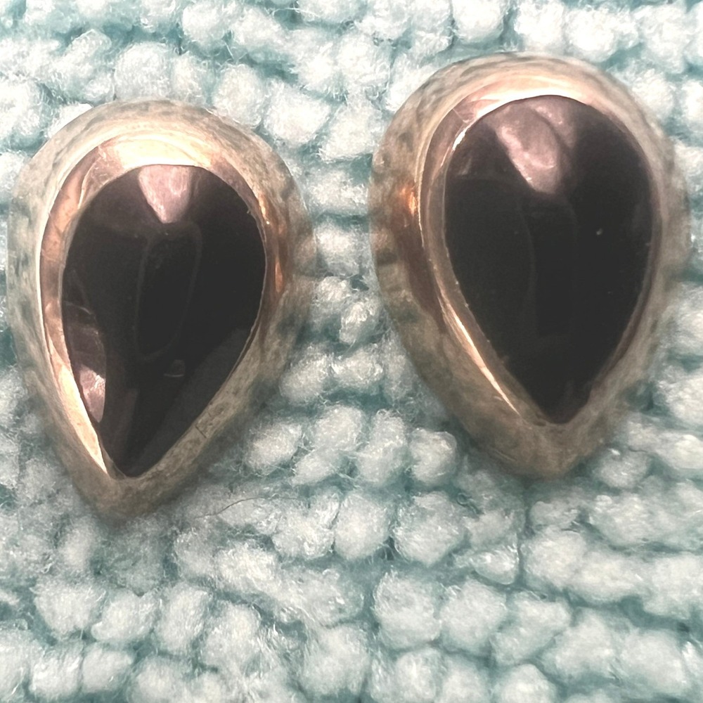 Vintage Sterling Silver Black Stud Earrings Teardrop Bezel Set Minimalist .5"